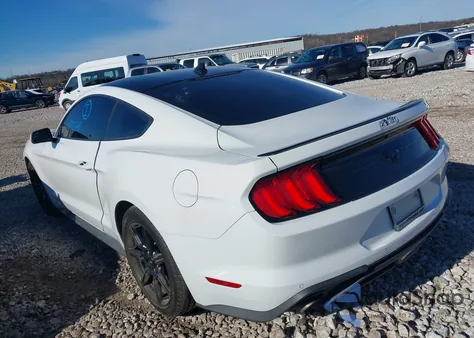 2020 Ford Mustang Ecoboost Fastback z USA, uszkodzony, nr VIN 1FA6P8TH8L5145533